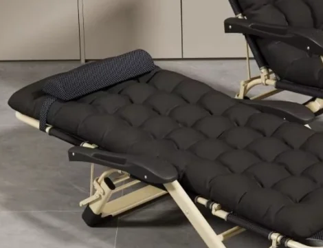 The reclining chair laid out completely flat